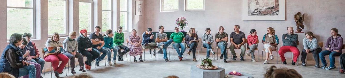 Morgenkreis breit.jpg